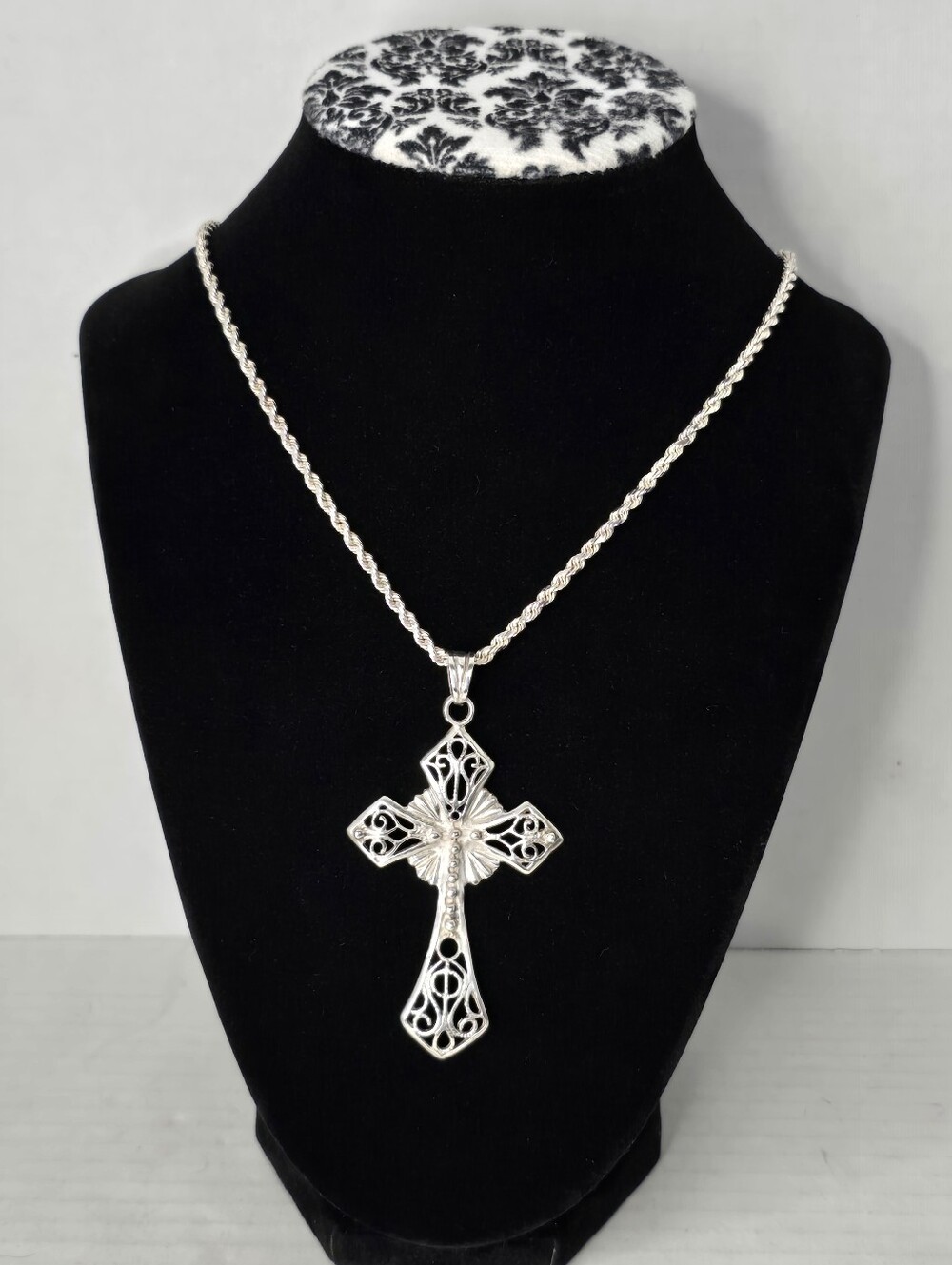 Vintage 20 Inch Sterling Silver Rope Chain With Large 3.06 Inch Sterling Cross